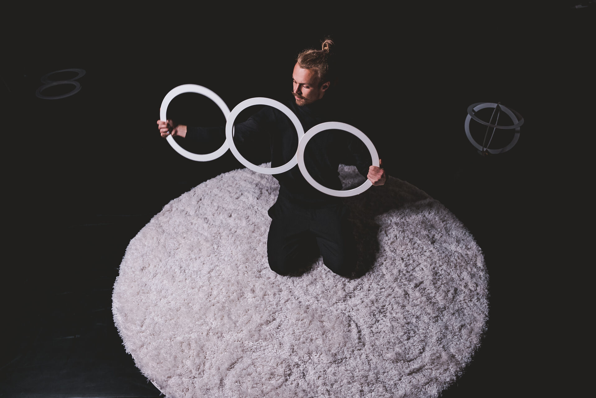 Orbiting Zero. Aleš Hrdlička. Foto: Jakub Dušek. 